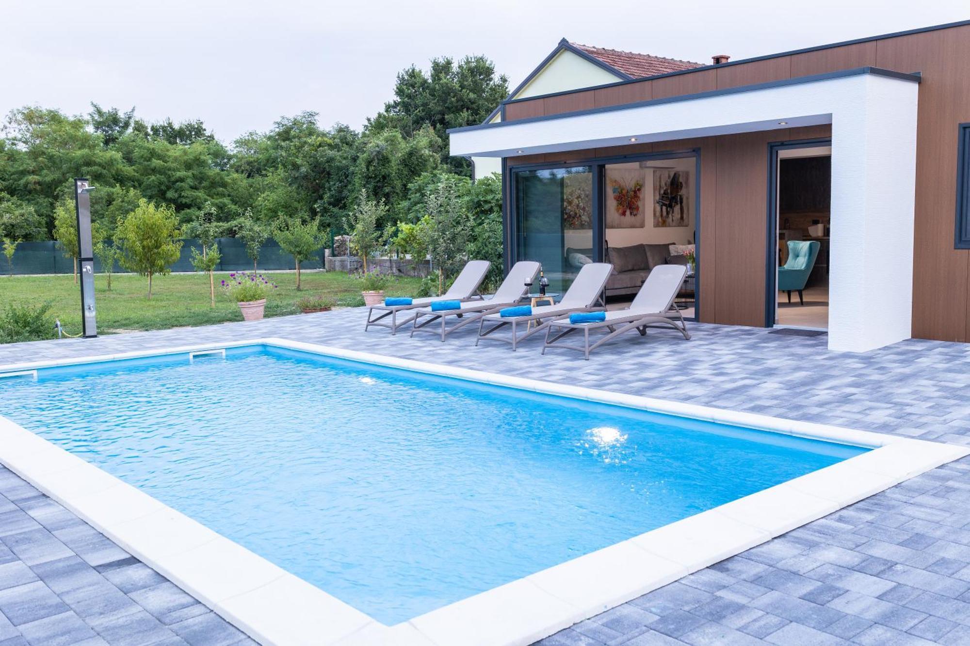 Villa Ivana Ljubuški Exteriör bild